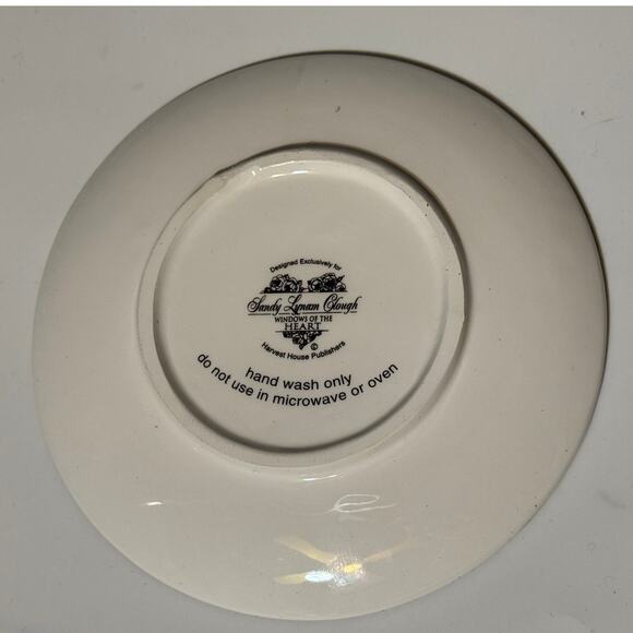 Sandy Lynam Clough Christmas Teacup & Saucer Set Holly Berries Candy Cane Handle - Picture 7 of 11